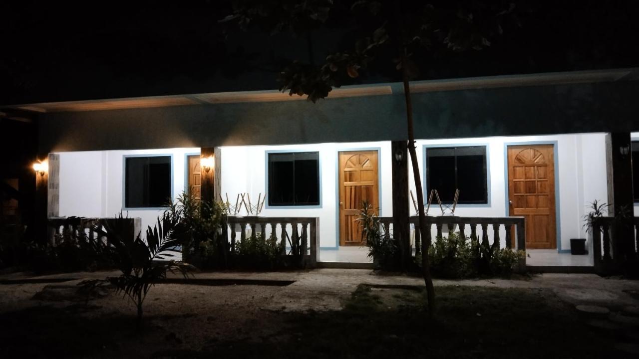 Elen Inn - Malapascua Island Air-Conditioned Room1 Exterior photo